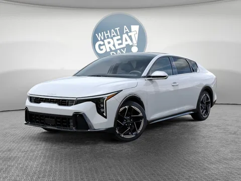2025 Kia K4 GT-Line