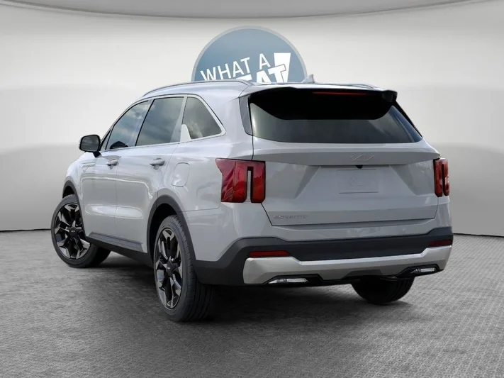 2026 Kia Sorento - view 4
