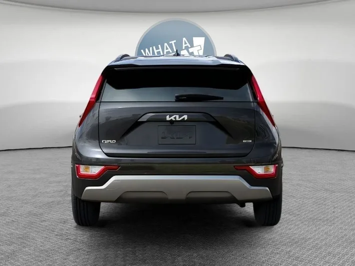 2026 Kia Niro - view 3