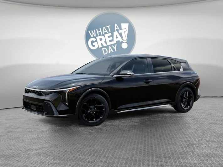 2026 Kia K4 - view 3