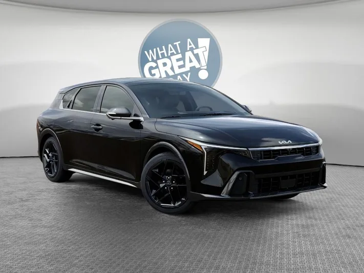 2026 Kia K4 - view 8