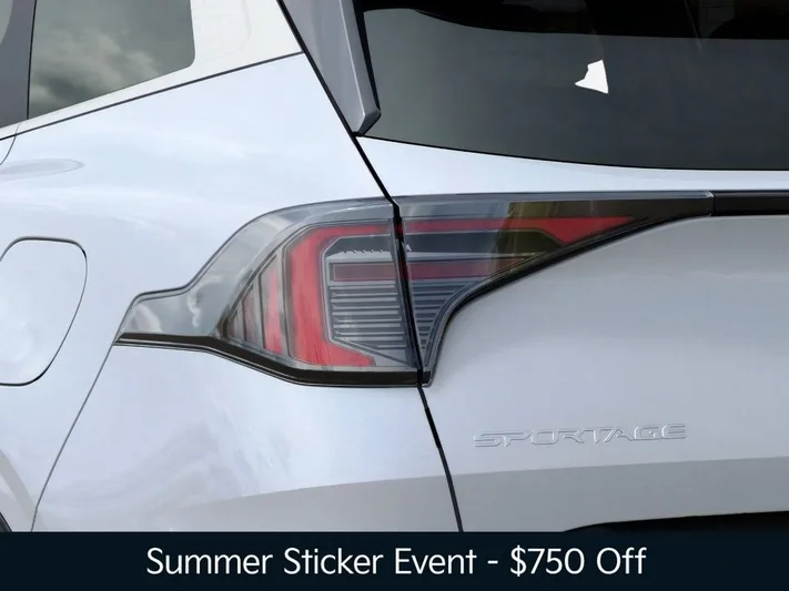 2026 Kia Sportage - view 11