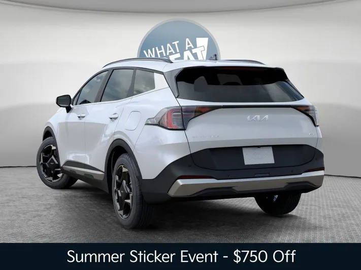 2026 Kia Sportage - view 4