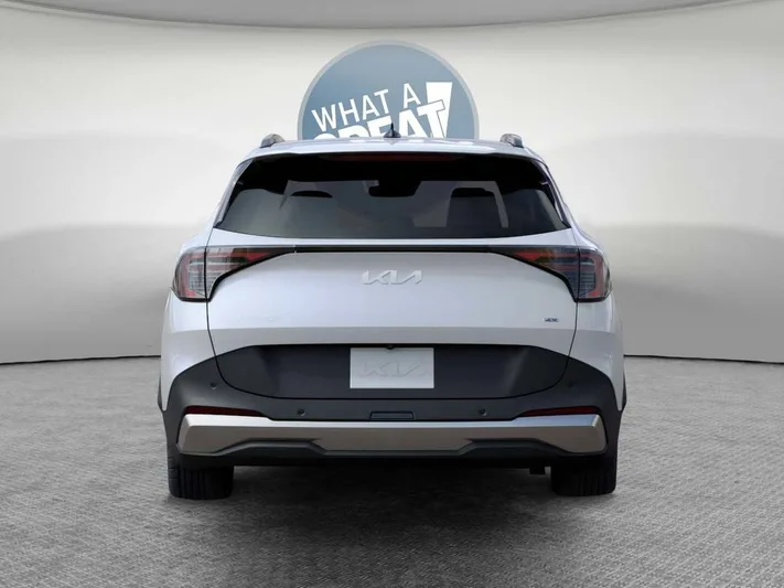 2026 Kia Sportage - view 13
