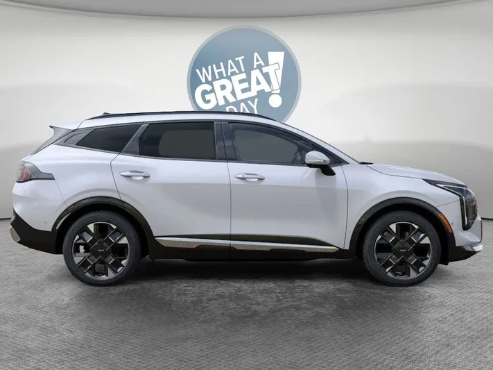 2026 Kia Sportage - view 7