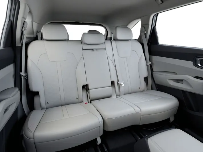 2026 Kia Sorento - view 16