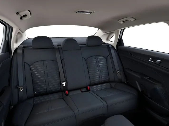 2026 Kia K5 - view 16