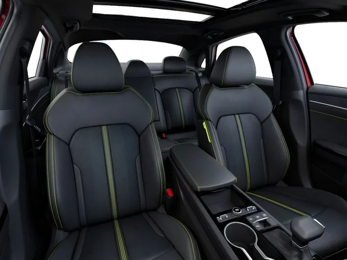 2026 Kia K5 - view 15