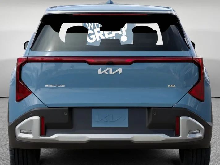 2027 Kia Seltos - view 13