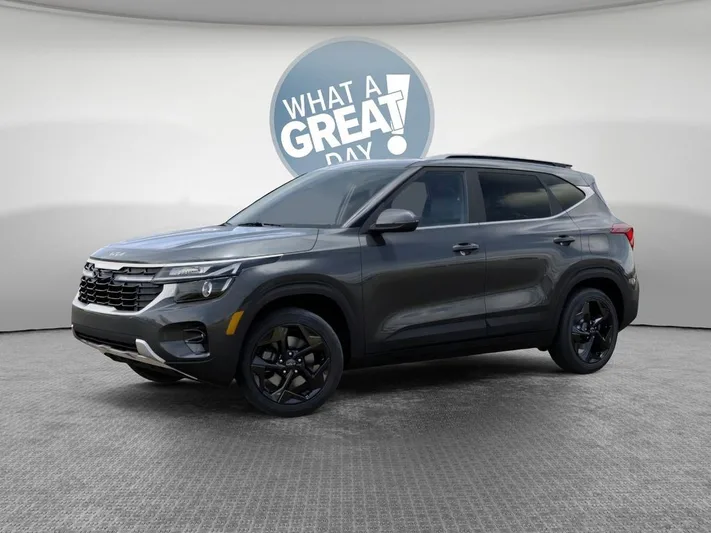 2026 Kia Seltos - view 3