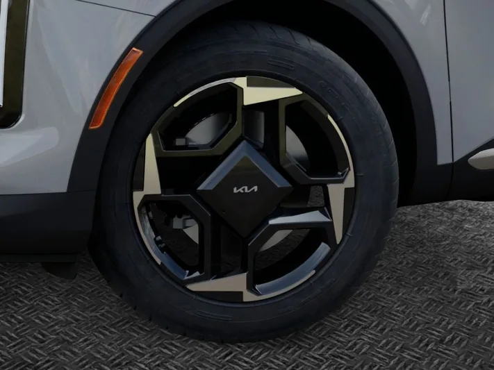 2026 Kia Sportage - view 8