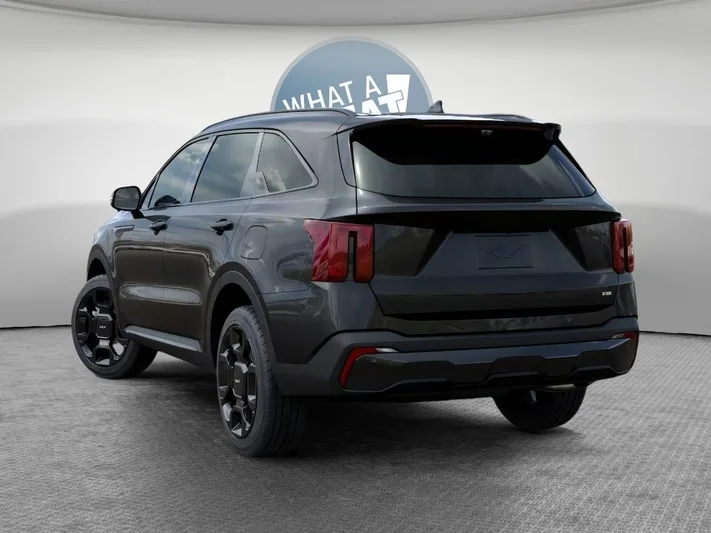 2026 Kia Sorento - view 4
