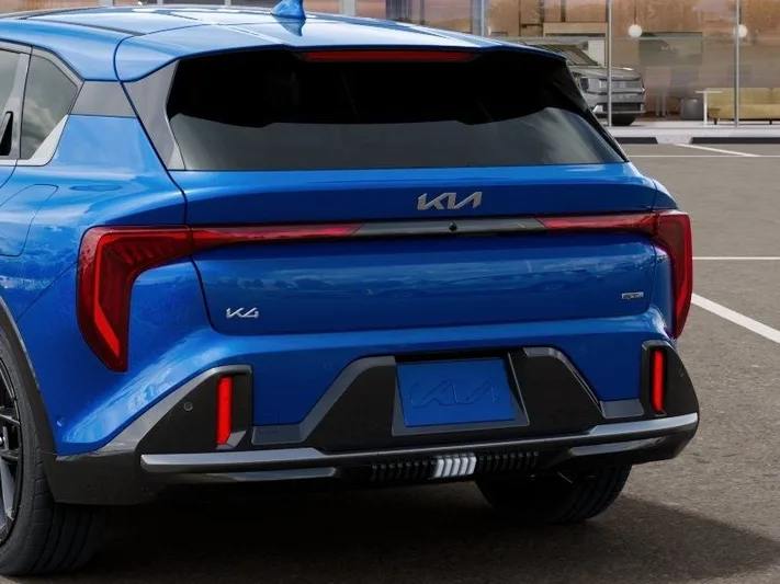 2026 Kia K4 - view 13