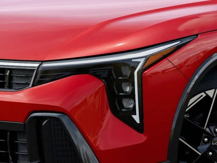 2026 Kia K4 - view 10