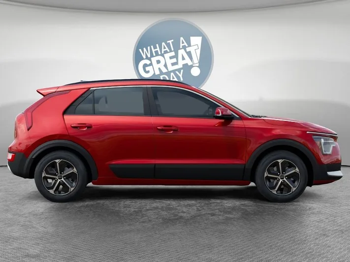 2026 Kia Niro - view 7