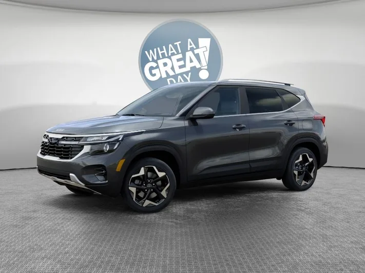 2026 Kia Seltos - view 3