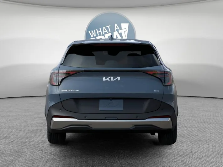 2026 Kia Sportage - view 13