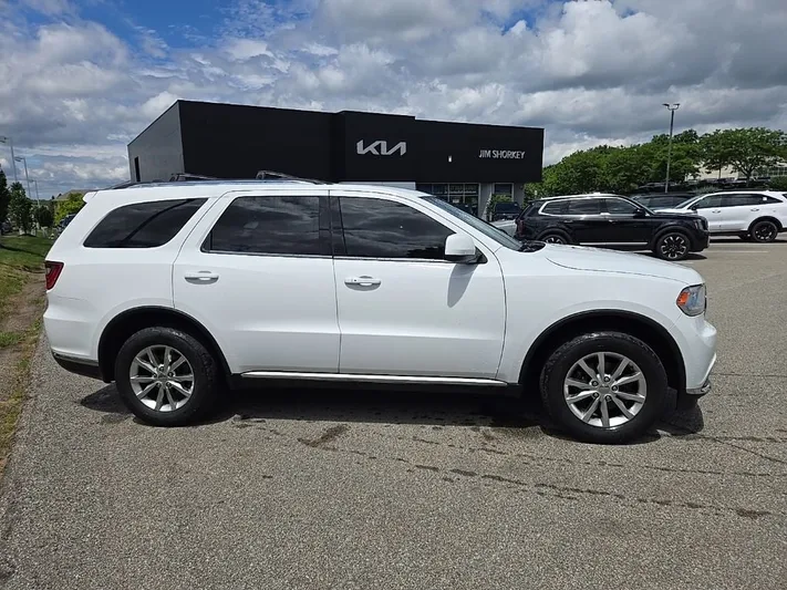 2018 Dodge Durango - view 2