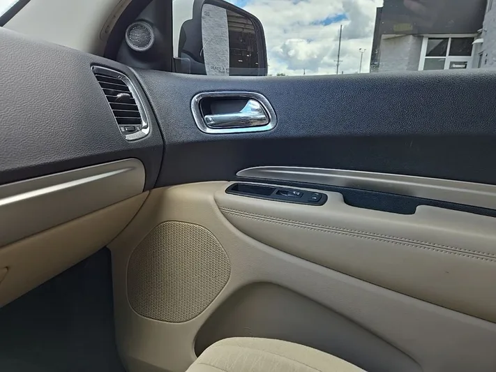2018 Dodge Durango - view 24