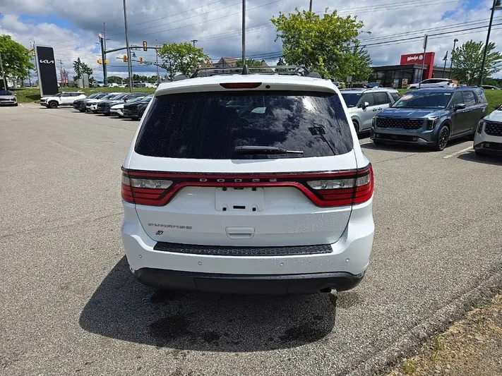 2018 Dodge Durango - view 4