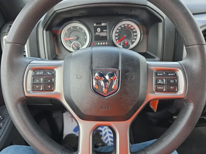 2023 RAM 1500 - view 15