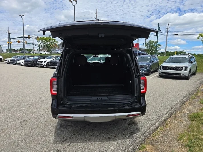 2022 Ford Expedition - view 35