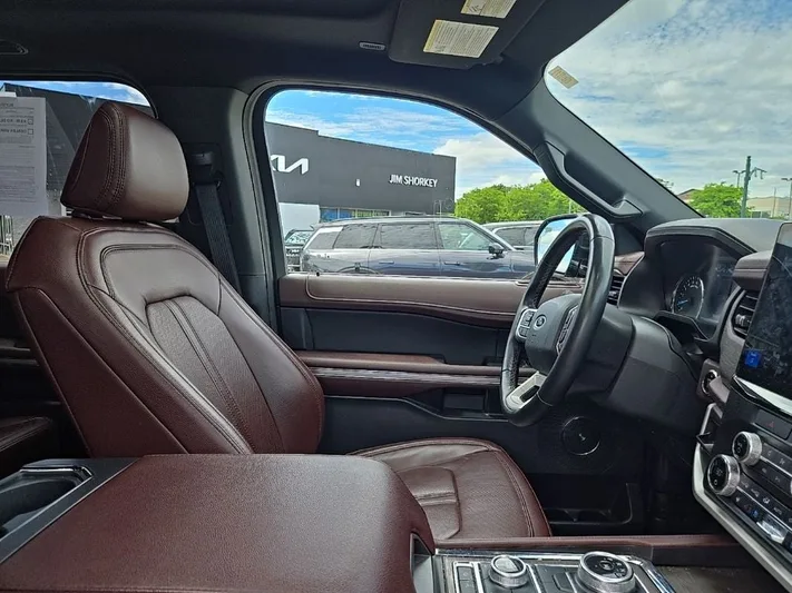2022 Ford Expedition - view 38