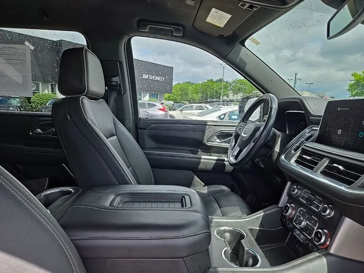 2023 GMC Yukon - view 40