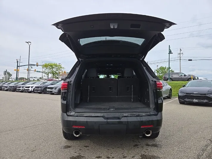 2023 Chevrolet Traverse - view 35