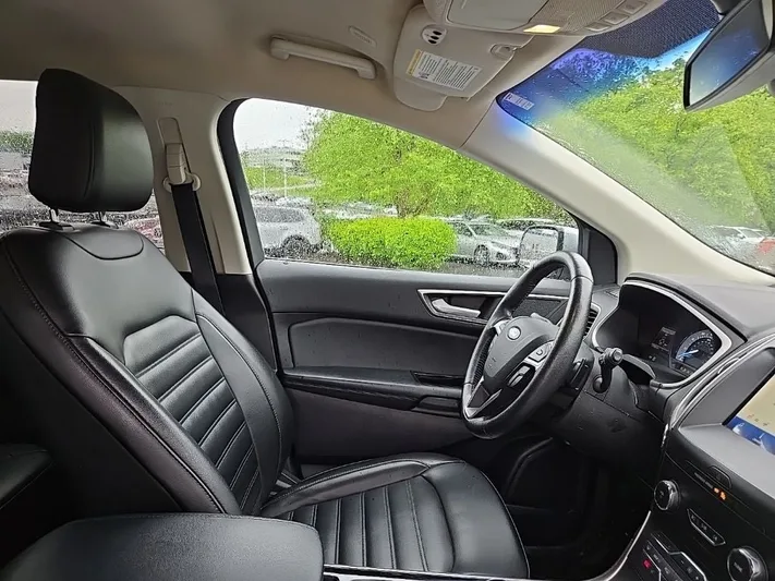 2020 Ford Edge - view 36