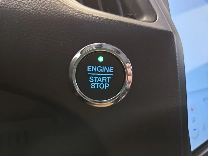 2024 Ford Edge - view 28