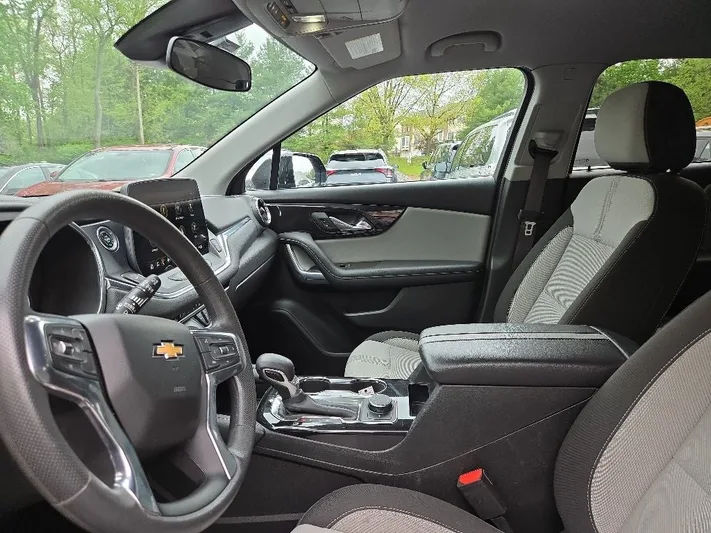 2023 Chevrolet Blazer - view 26