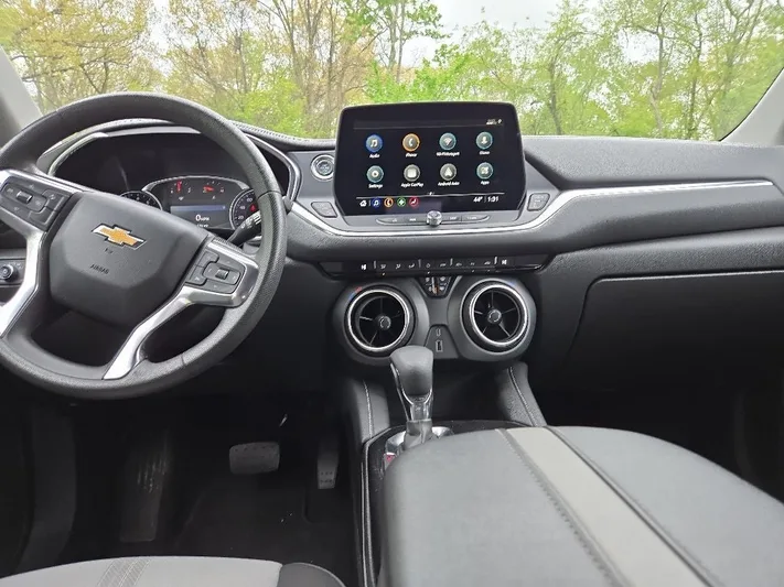 2023 Chevrolet Blazer - view 32