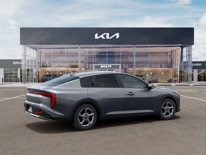 2026 Kia K4 - view 6