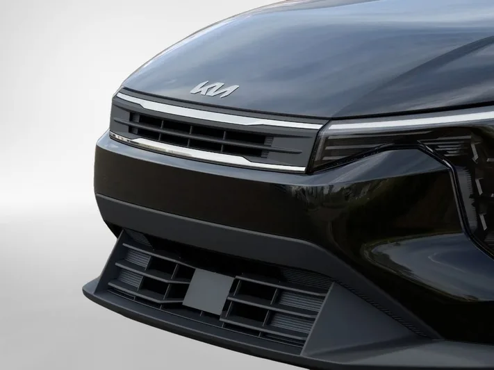 2025 Kia K4 - view 12