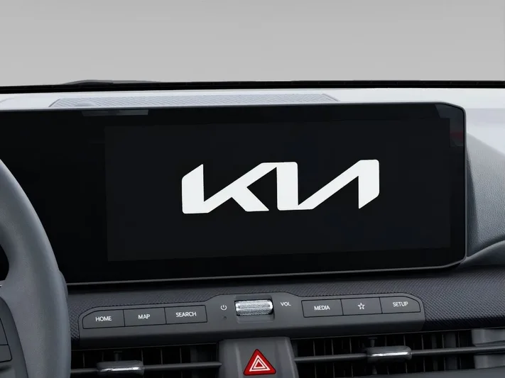 2025 Kia K4 - view 20