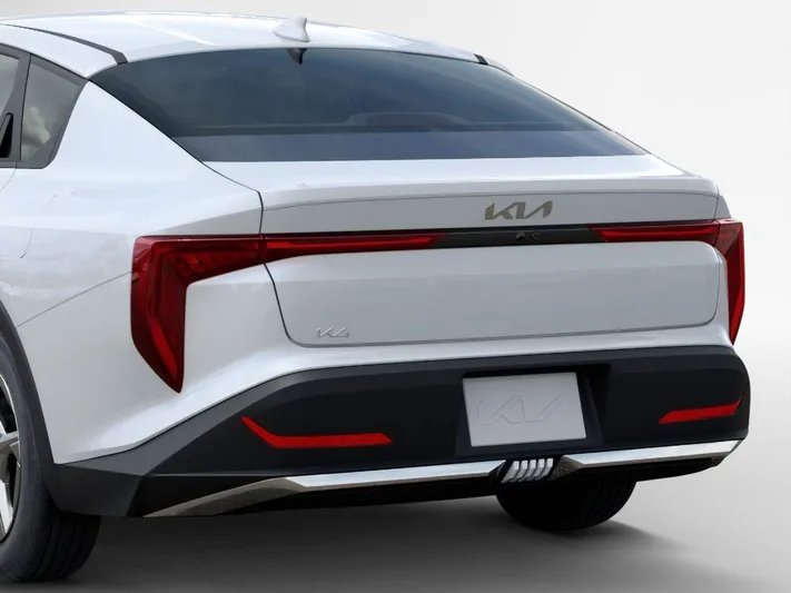 2026 Kia K4 - view 13