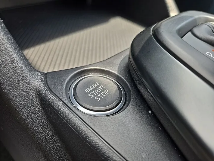 2025 Kia K4 - view 23