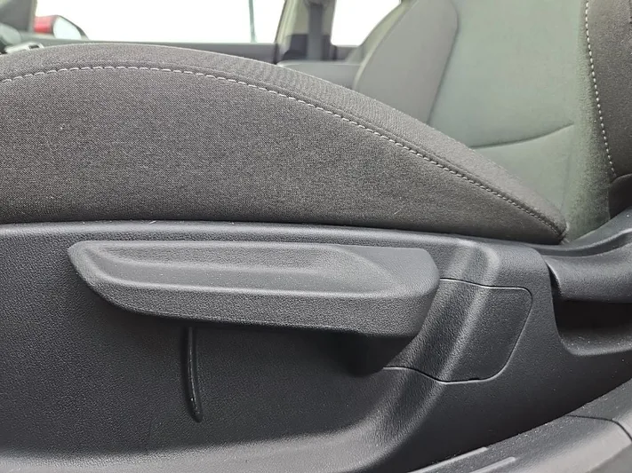 2025 Kia K4 - view 30