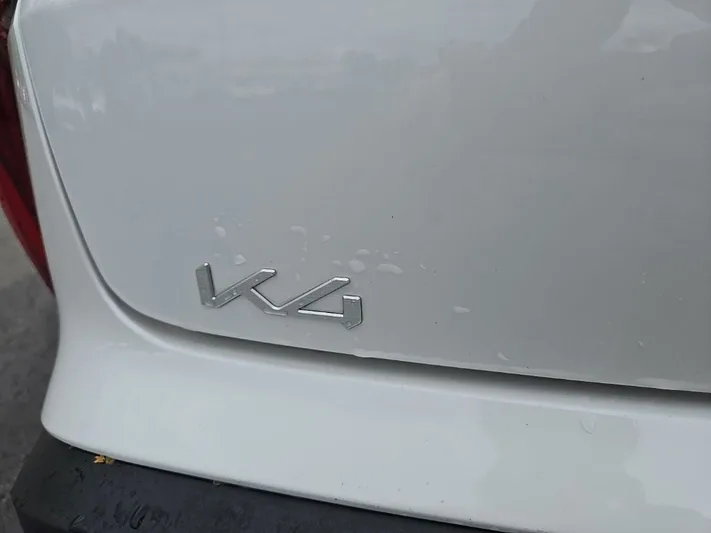 2025 Kia K4 - view 4