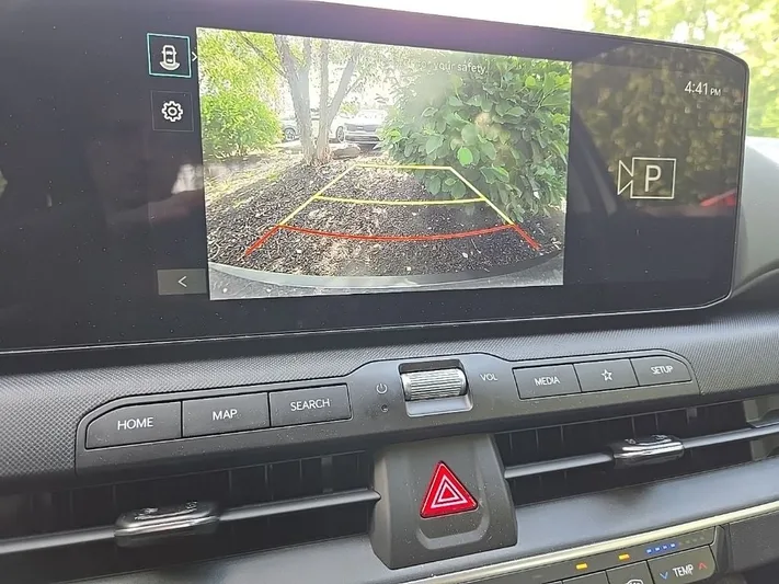2025 Kia K4 - view 19