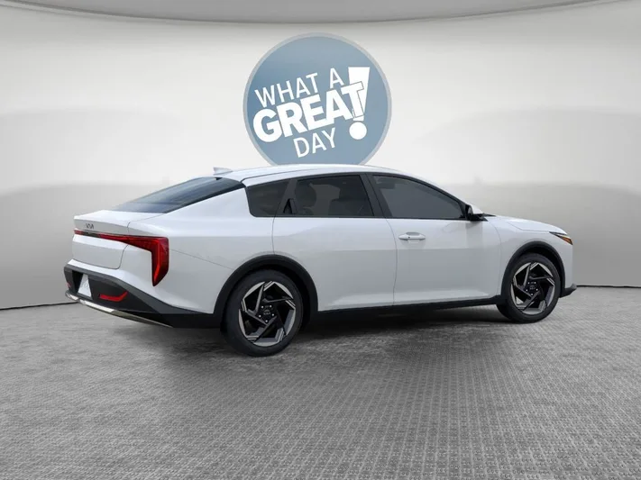 2026 Kia K4 - view 6