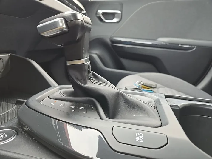 2025 Kia K4 - view 24