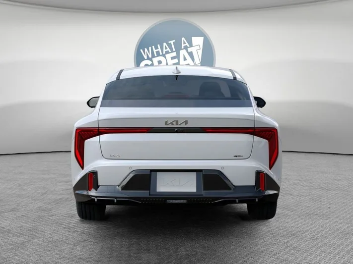 2025 Kia K4 - view 13