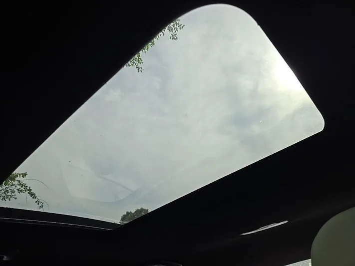 2025 Kia K4 - view 27
