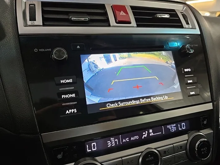 2017 Subaru Outback - view 20