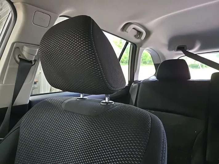 2017 Subaru Outback - view 25