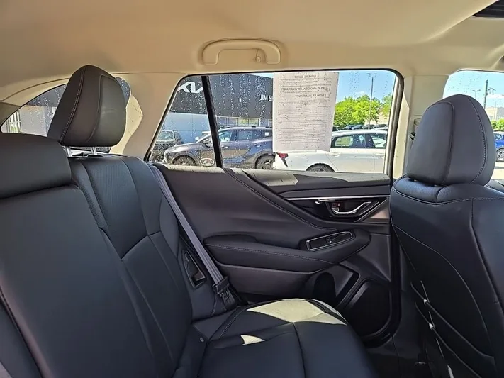 2024 Subaru Outback - view 33