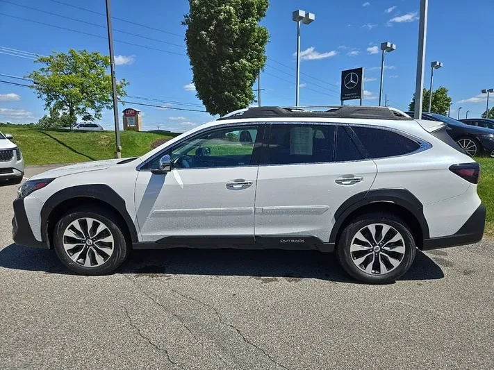 2024 Subaru Outback - view 7
