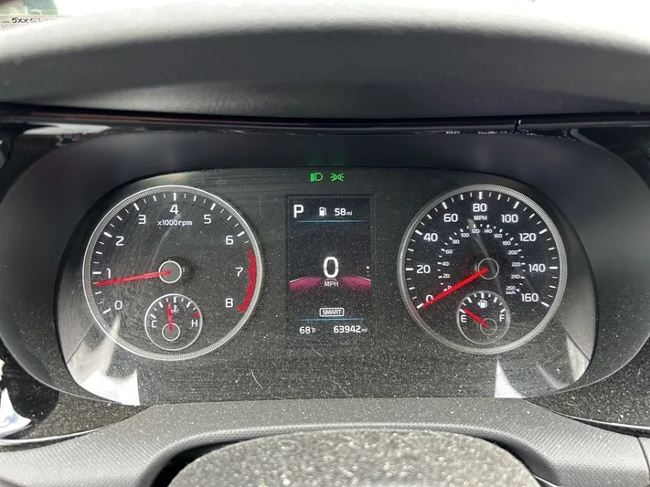 2023 Kia K5 - view 12